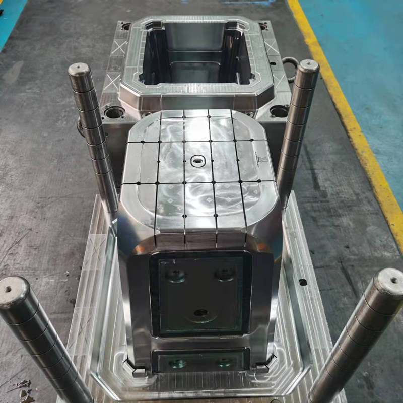 Durable Customizable Plastic & Metal Trash Bin Molds Dustbin Mould